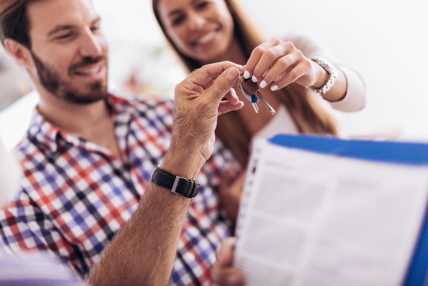 Как перевести квартиру в долевую собственность?